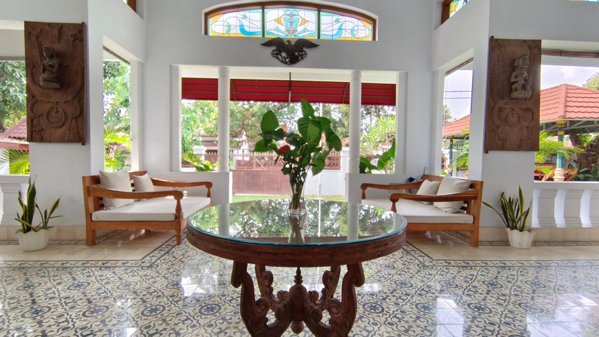 Griya Asih Hotel Yogyakarta Luaran gambar